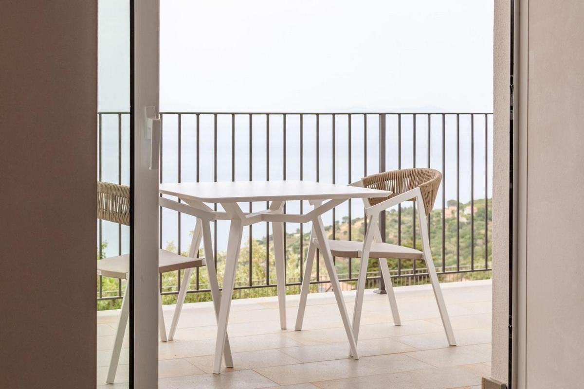 Maina Country Resort Naso Bagian luar foto